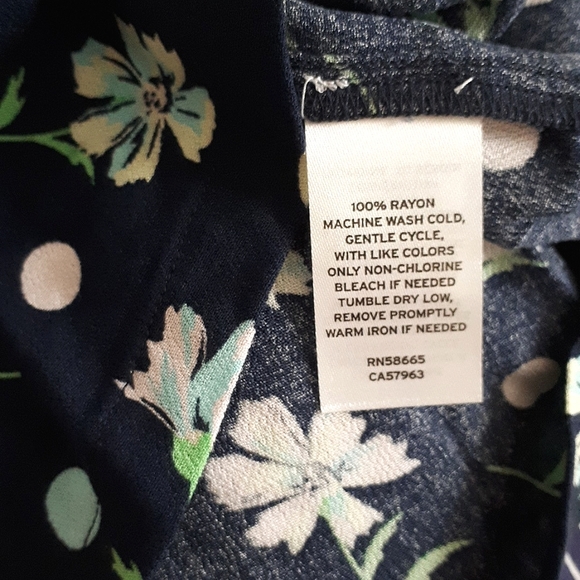 BP plus size floral summer blouse /NWOT - Picture 6 of 6